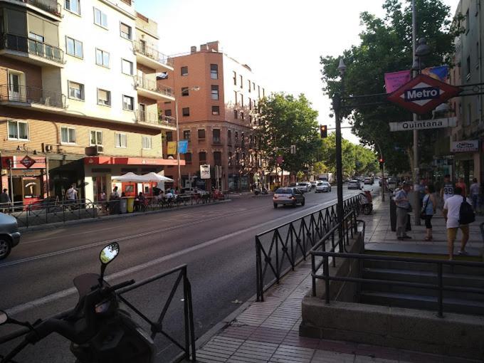 Piso Completo A 5 Minutos Del Metro Linea 5 Verde Madrid Bagian luar foto